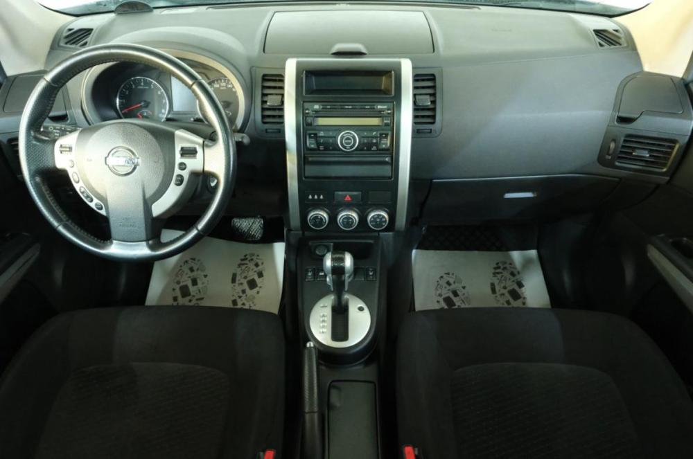 Nissan X-Trail II Рестайлинг Омск  - изображение 14