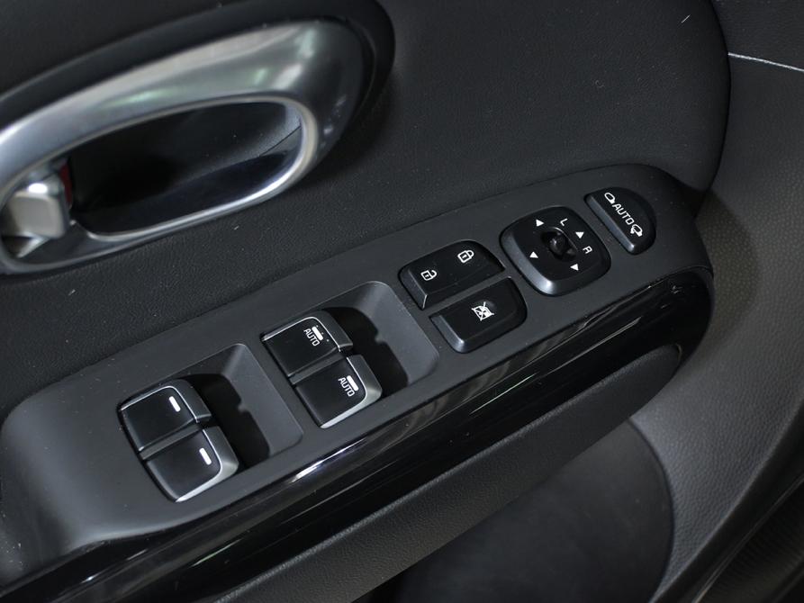 Kia Soul II Рестайлинг Москва  - изображение 16