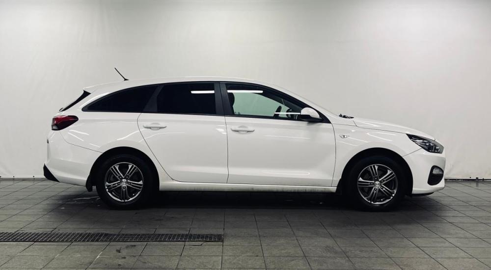 Hyundai i30 III Рестайлинг 2 Санкт-Петербург  - изображение 3