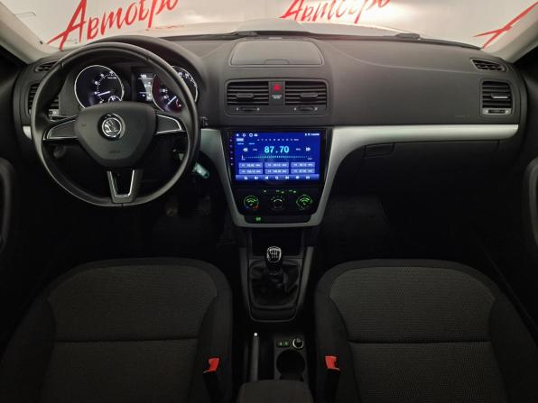 Skoda Yeti I Рестайлинг с пробегом 2014 года, цена 1 199 000 рублей, 96294 км, внедорожник, Автокод Объявления