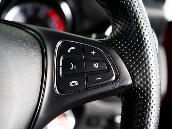 Mercedes-Benz CLA I (C117 X117) с пробегом 2015 года, цена 1 325 000 рублей, 64380 км, седан, Автокод Объявления
