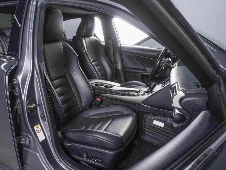 Lexus IS III Рестайлинг Ростов-на-Дону  - изображение 8