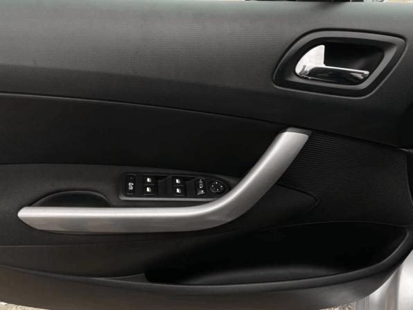 Peugeot 308 I Рестайлинг с пробегом 2012 года, цена 550 000 рублей, 173176 км, хэтчбек, Автокод Объявления