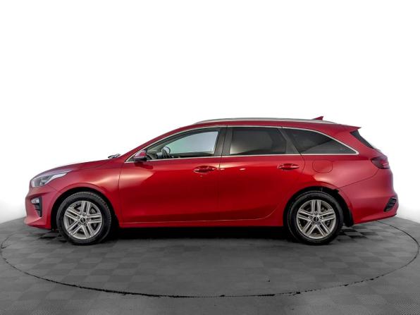 Kia Ceed III с пробегом 2021 года, цена 2 145 000 рублей, 74950 км, универсал, Автокод Объявления