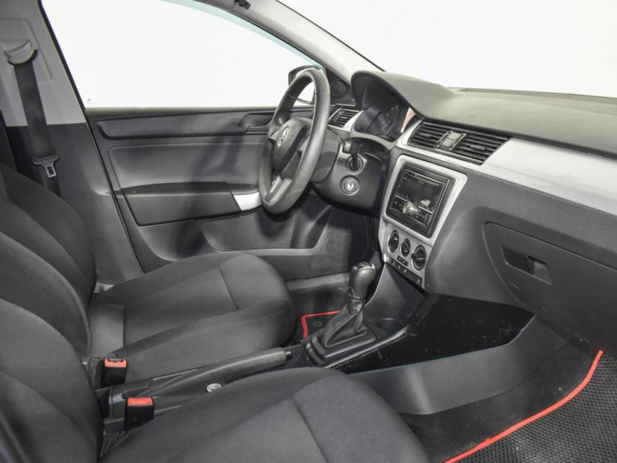 Skoda Rapid I Санкт-Петербург  - изображение 13