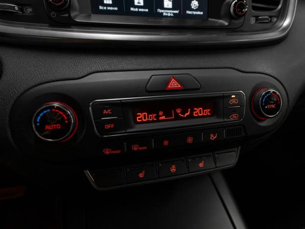 Kia Sorento III Prime Рестайлинг с пробегом 2019 года, цена 3 350 000 рублей, 39589 км, внедорожник, Автокод Объявления