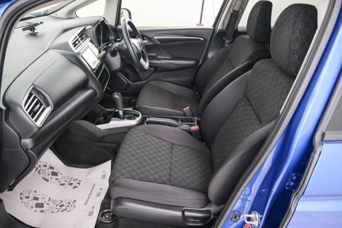 Honda Fit III с пробегом 2016 года, цена 999 000 рублей, 110212 км, хэтчбек, Автокод Объявления
