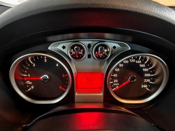 Ford Kuga I с пробегом 2011 года, цена 899 000 рублей, 252340 км, внедорожник, Автокод Объявления
