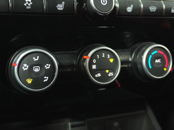 Lada (ВАЗ) Vesta I Рестайлинг (NG) с пробегом 2025 года, цена 1 527 000 рублей, 13778 км, универсал, Автокод Объявления