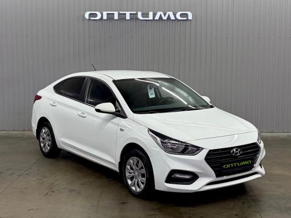 Hyundai Solaris II с пробегом 2018 года, цена 1 397 000 рублей, 125173 км, седан, Автокод Объявления