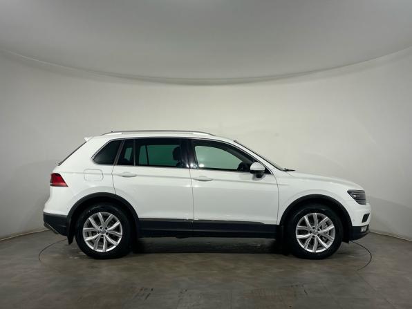 Volkswagen Tiguan II с пробегом 2017 года, цена 2 575 000 рублей, 118678 км, внедорожник, Автокод Объявления