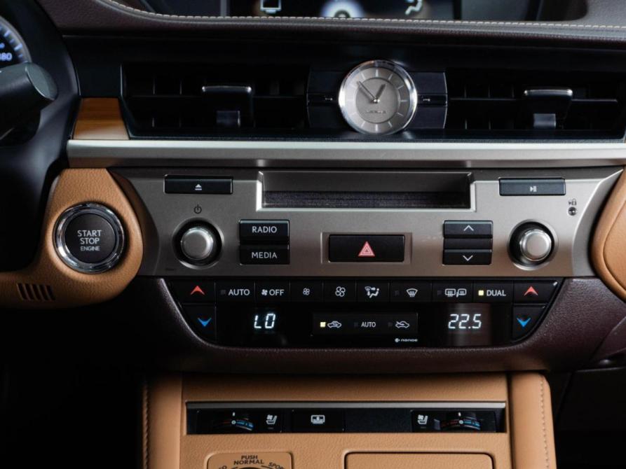 Lexus ES VI Рестайлинг Тюмень  - изображение 19