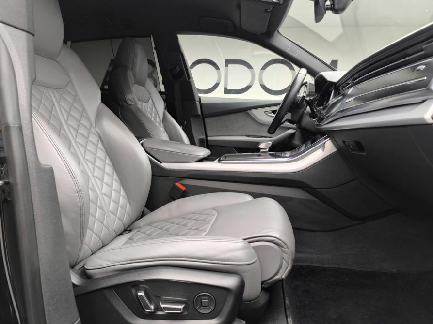 Audi Q8 I (4M) Москва  - изображение 11