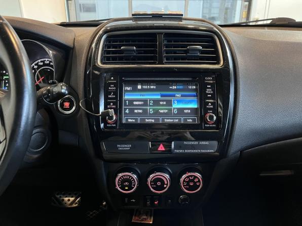 Mitsubishi ASX I Рестайлинг 2 с пробегом 2018 года, цена 1 720 000 рублей, 118496 км, внедорожник, Автокод Объявления