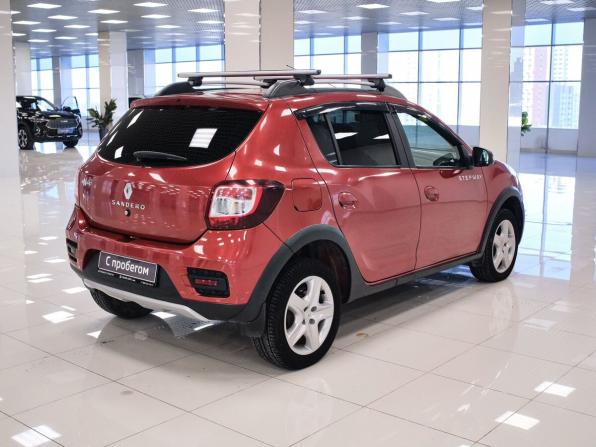 Renault Sandero II с пробегом 2015 года, цена 974 000 рублей, 68292 км, хэтчбек, Автокод Объявления