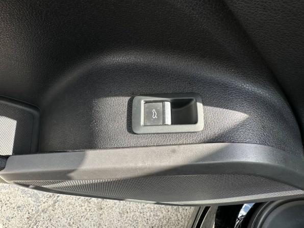 Audi Q5 II (FY) с пробегом 2017 года, цена 2 549 000 рублей, 220000 км, внедорожник, Автокод Объявления