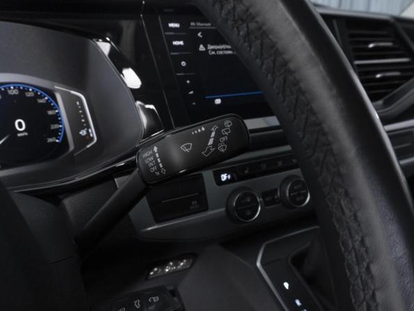 Volkswagen Multivan T6 Рестайлинг с пробегом 2020 года, цена 6 870 000 рублей, 122067 км, минивэн, Автокод Объявления