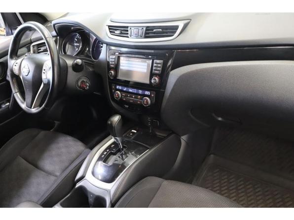 Nissan Qashqai II с пробегом 2015 года, цена 1 437 000 рублей, 194247 км, внедорожник, Автокод Объявления