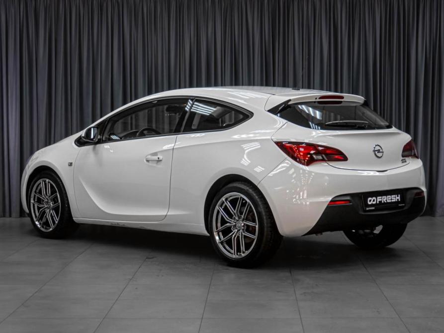 Opel Astra J Рестайлинг Тюмень  - изображение 2