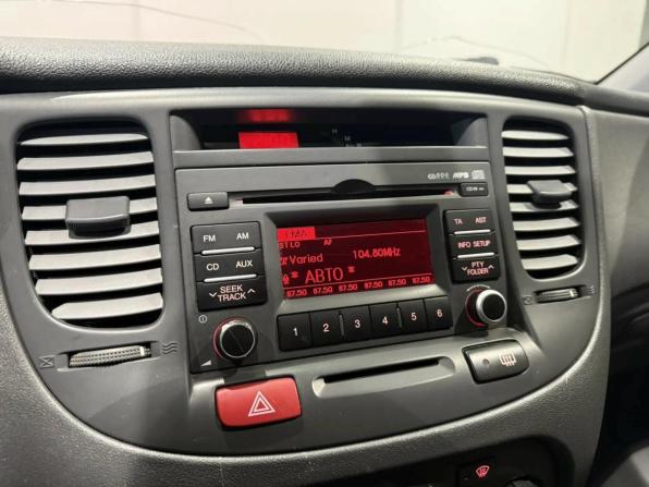 Kia Rio II Рестайлинг с пробегом 2011 года, цена 510 000 рублей, 201000 км, седан, Автокод Объявления
