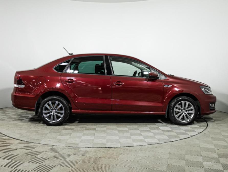 Volkswagen Polo V Рестайлинг Санкт-Петербург  - изображение 4