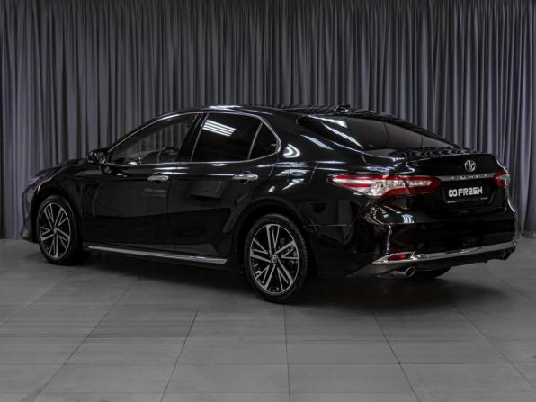 Toyota Camry VIII (XV70) Рестайлинг с пробегом 2023 года, цена 3 549 000 рублей, 32933 км, седан, Автокод Объявления