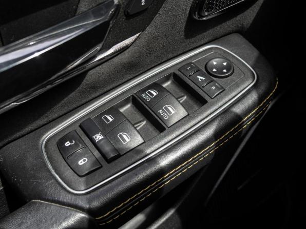 Ram 1500 V с пробегом 2023 года, цена 12 870 000 рублей, 59520 км, offers.body_type.unknown, Автокод Объявления