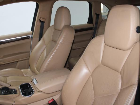 Porsche Cayenne II (958) с пробегом 2011 года, цена 2 099 900 рублей, 150112 км, внедорожник, Автокод Объявления