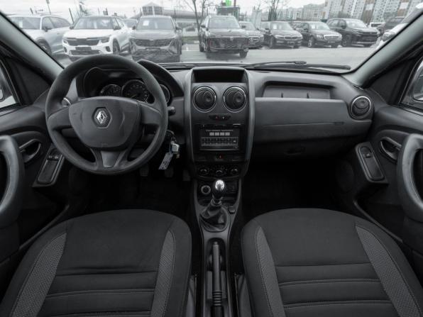 Renault Duster I Рестайлинг с пробегом 2017 года, цена 895 000 рублей, 265678 км, внедорожник, Автокод Объявления