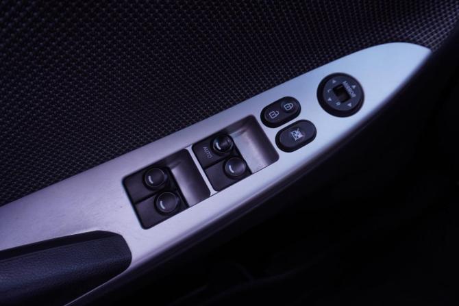 Hyundai Solaris I с пробегом 2014 года, цена 785 000 рублей, 122945 км, седан, Автокод Объявления