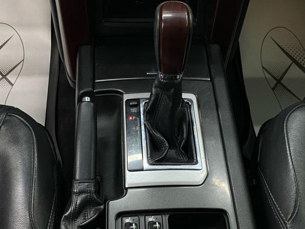 Toyota Land Cruiser Prado 150 Series Рестайлинг 1 с пробегом 2016 года, цена 3 950 000 рублей, 183199 км, внедорожник, Автокод Объявления