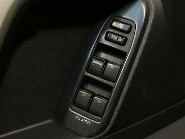 Toyota Land Cruiser Prado 150 Series с пробегом 2013 года, цена 3 095 000 рублей, 239772 км, внедорожник, Автокод Объявления