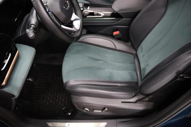 Geely Monjaro I с пробегом 2023 года, цена 3 295 950 рублей, 62130 км, внедорожник, Автокод Объявления
