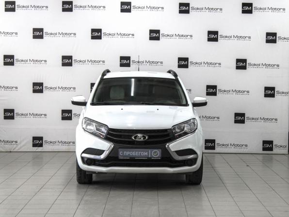 Lada (ВАЗ) XRAY I с пробегом 2017 года, цена 829 900 рублей, 129000 км, хэтчбек, Автокод Объявления