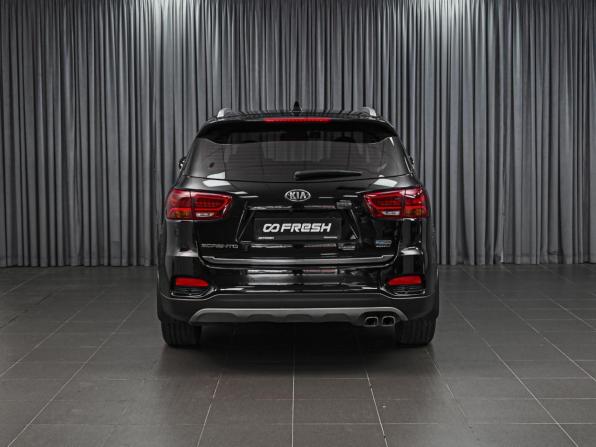 Kia Sorento III Prime Рестайлинг с пробегом 2018 года, цена 3 090 111 рублей, 78052 км, внедорожник, Автокод Объявления