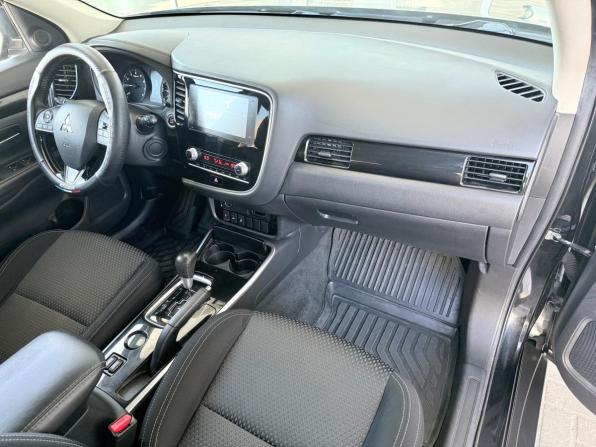 Mitsubishi Outlander III Рестайлинг 3 с пробегом 2020 года, цена 2 149 000 рублей, 86879 км, внедорожник, Автокод Объявления