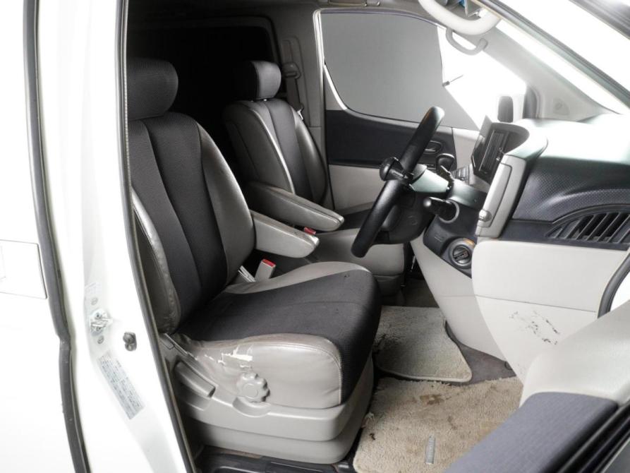 Nissan Elgrand II (E51) Минеральные Воды  - изображение 8