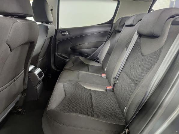Peugeot 308 I с пробегом 2010 года, цена 290 000 рублей, 211338 км, хэтчбек, Автокод Объявления