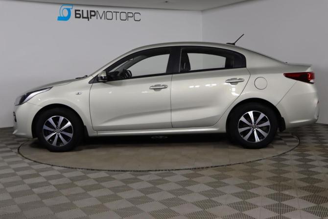 Kia Rio IV с пробегом 2019 года, цена 1 579 990 рублей, 27702 км, седан, Автокод Объявления