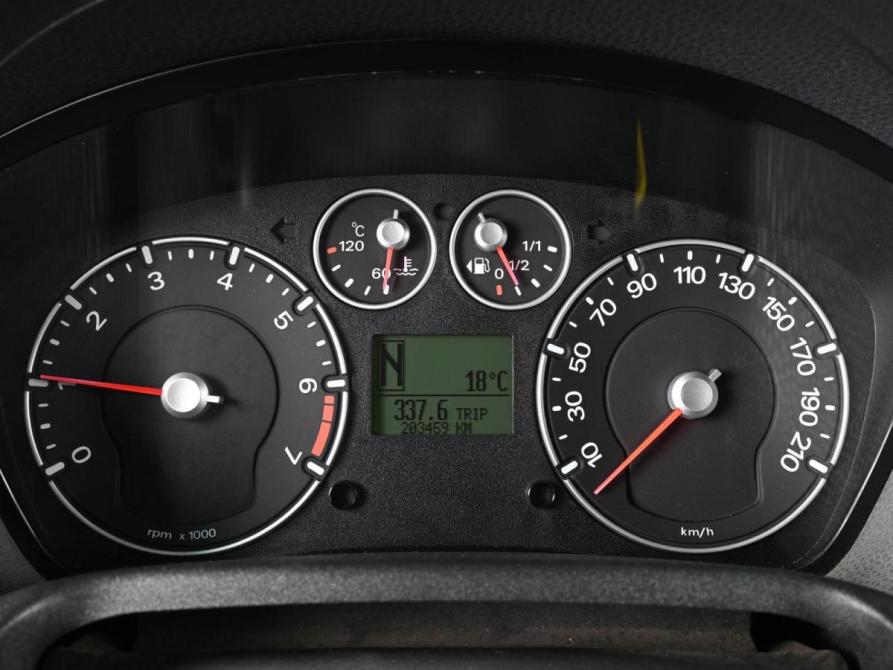 Ford Fiesta Mk5 Ростов-на-Дону  - изображение 14