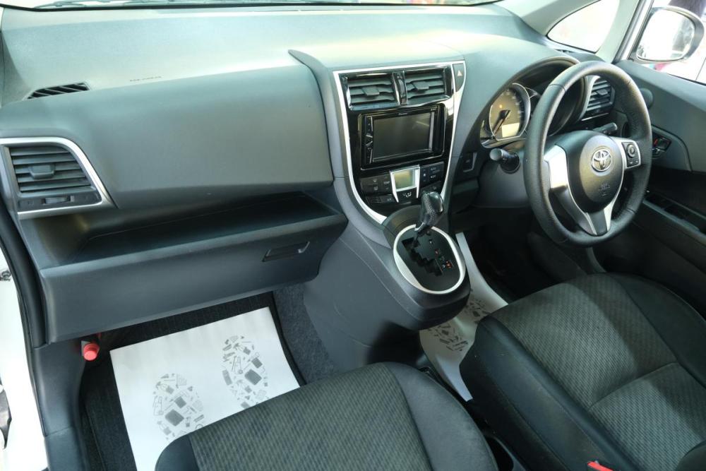 Toyota Ractis II Омск  - изображение 18