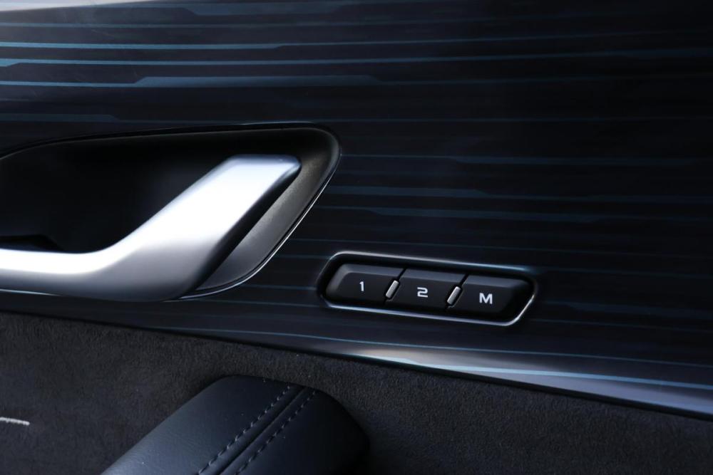 Geely Monjaro I Москва  - изображение 22