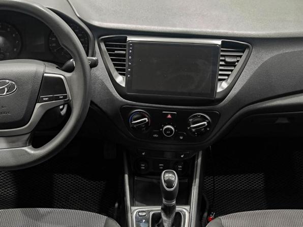 Hyundai Solaris II Рестайлинг с пробегом 2020 года, цена 1 550 000 рублей, 100100 км, седан, Автокод Объявления