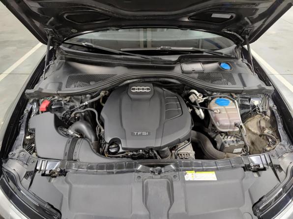 Audi A6 IV (C7) Рестайлинг с пробегом 2015 года, цена 1 510 000 рублей, 244890 км, седан, Автокод Объявления