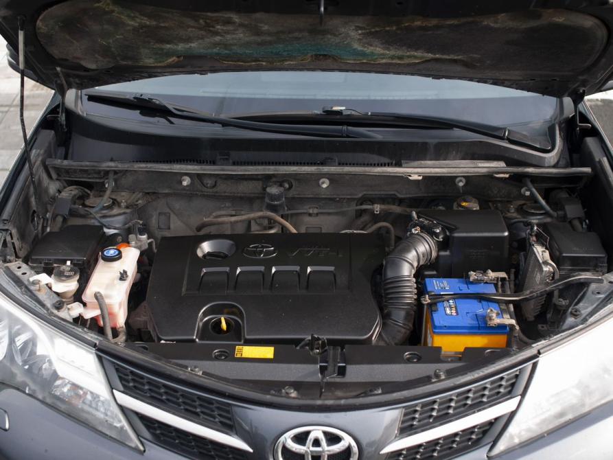 Toyota RAV4 IV (XA40) Курган  - изображение 26