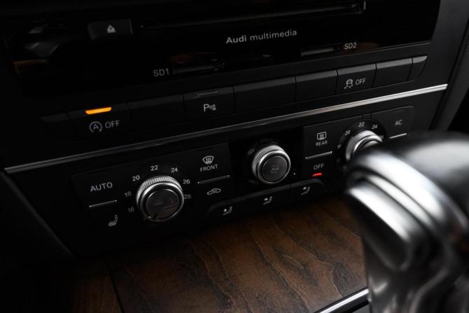 Audi A6 IV (C7) с пробегом 2013 года, цена 1 509 000 рублей, 219377 км, седан, Автокод Объявления
