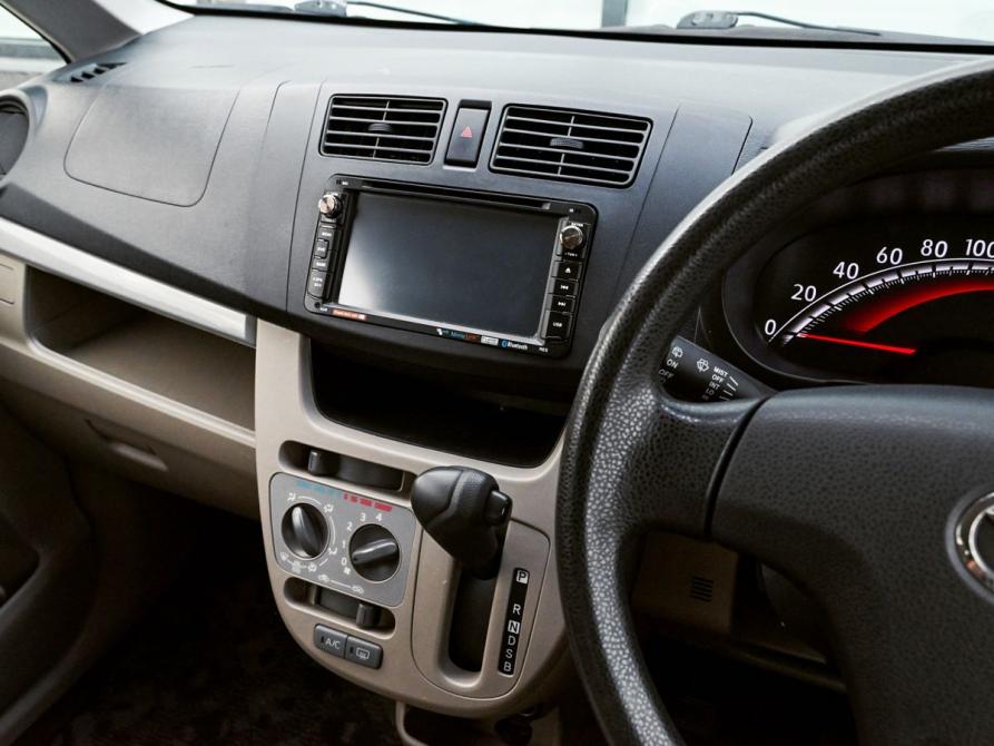 Daihatsu Move V Екатеринбург  - изображение 10