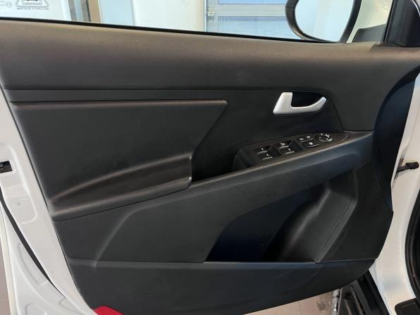 Kia Sportage III Рестайлинг с пробегом 2014 года, цена 1 068 000 рублей, 193390 км, внедорожник, Автокод Объявления