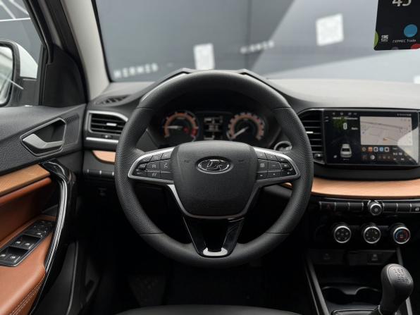 Lada (ВАЗ) Vesta I Рестайлинг (NG) с пробегом 2024 года, цена 1 329 000 рублей, 55668 км, седан, Автокод Объявления