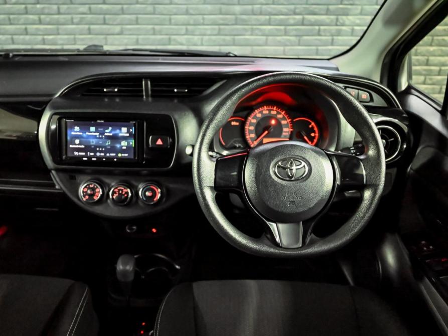 Toyota Vitz III (XP130) Рестайлинг Екатеринбург  - изображение 17